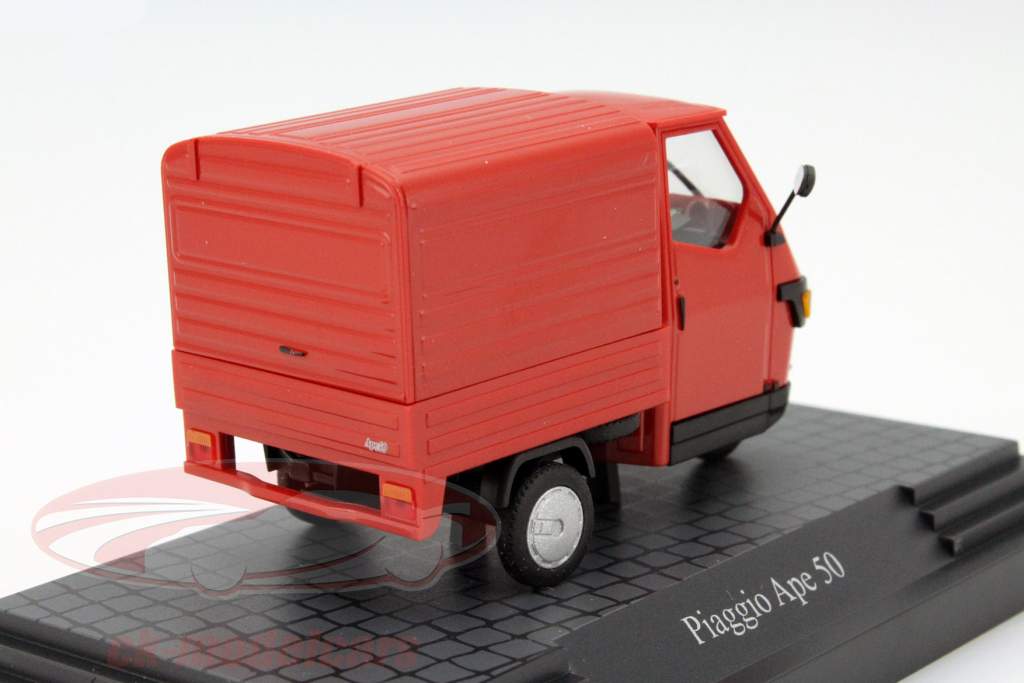 Piaggio Ape 50 Van rød 1:43 Busch