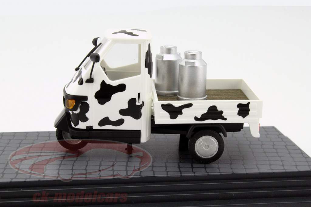 Piaggio Ape 50 с Корова пластырь 1:43 Busch