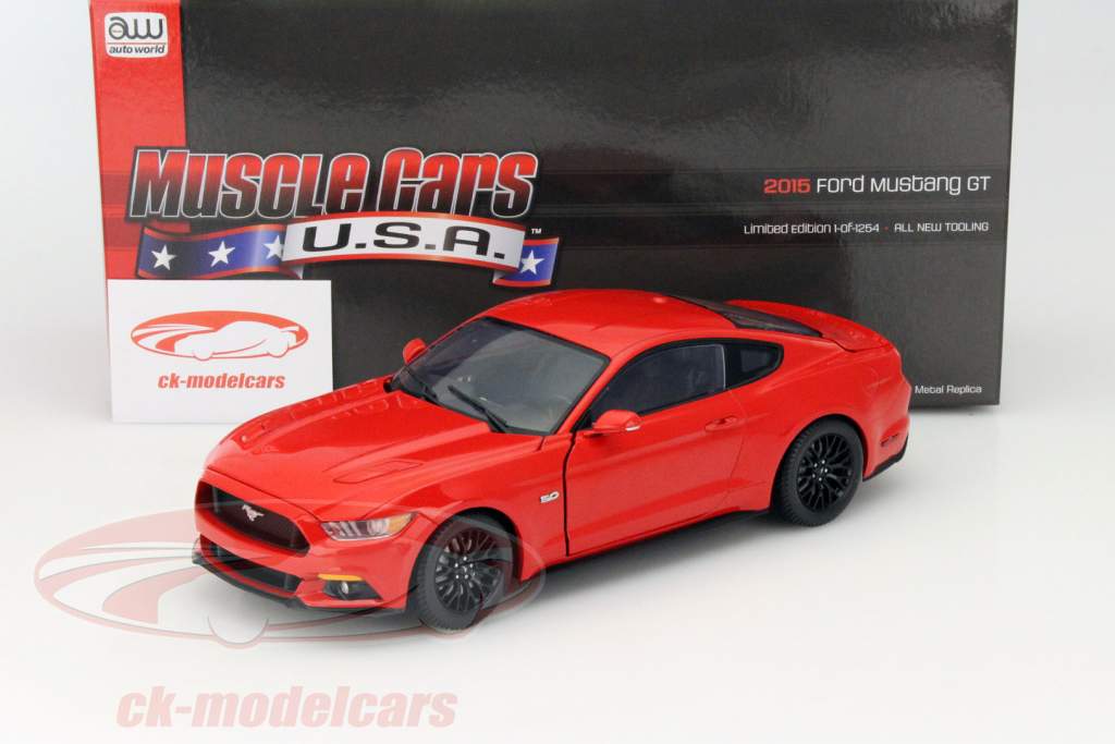Ford Mustang GT Année 2015 rouge 1:18 Autoworld