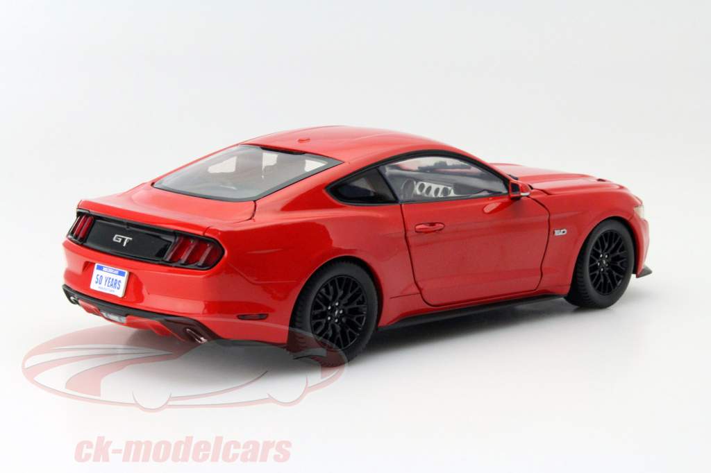 Ford Mustang GT Année 2015 rouge 1:18 Autoworld