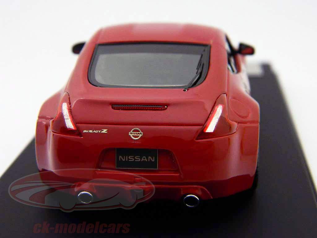 日产费尔莱蒂Ž红1:43 HPI