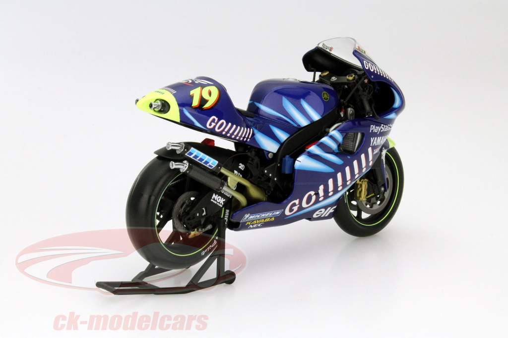 Minichamps 1:12 Olivier Jacque Yamaha YZR 500 #19 MotoGP