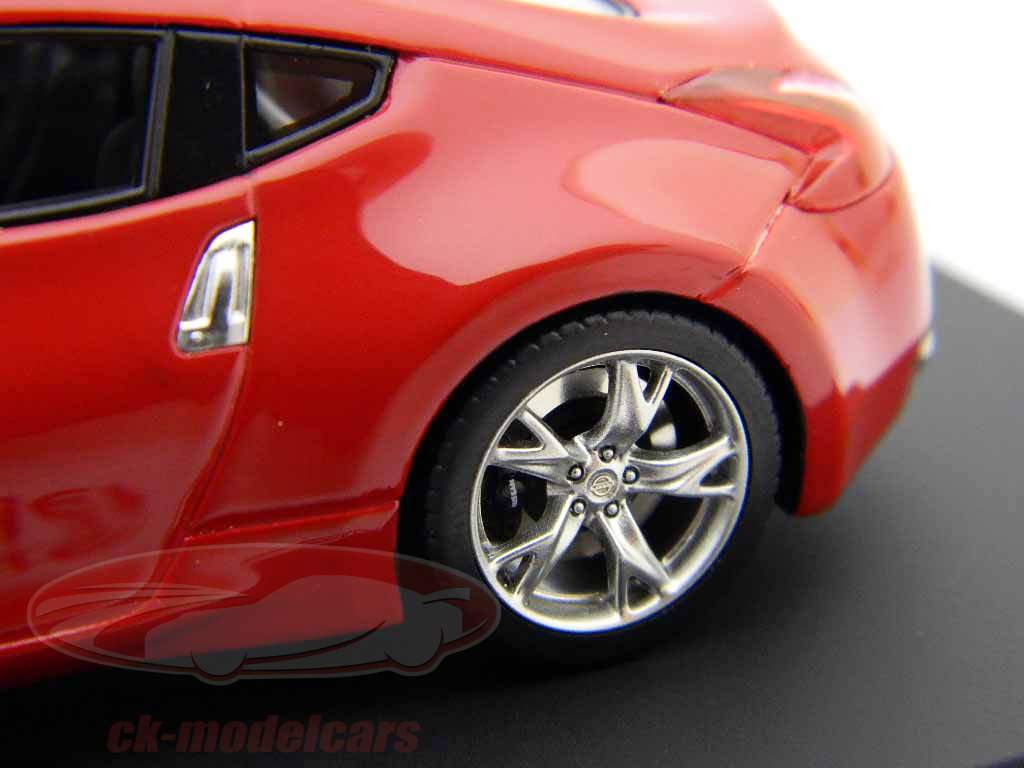 日产费尔莱蒂Ž红1:43 HPI
