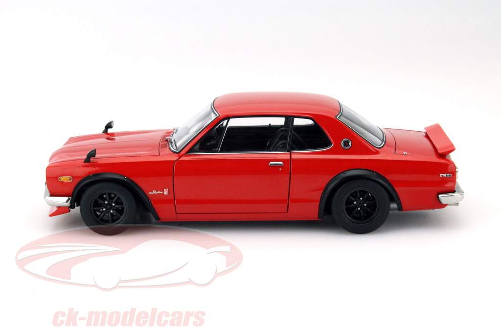 Nissan Skyline GT-R (KPGC10) Tuned Version rosso 1:18 AUTOart