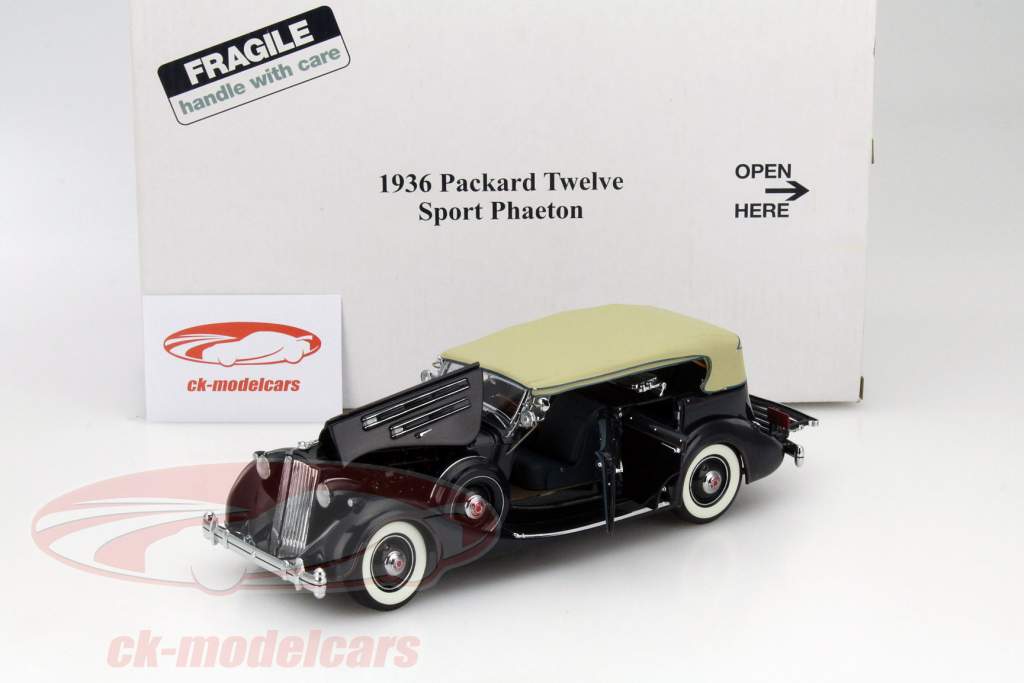Packhard Twelve Sport Phaeton Year 1936 black / dark blue 1:18 Danbury Mint