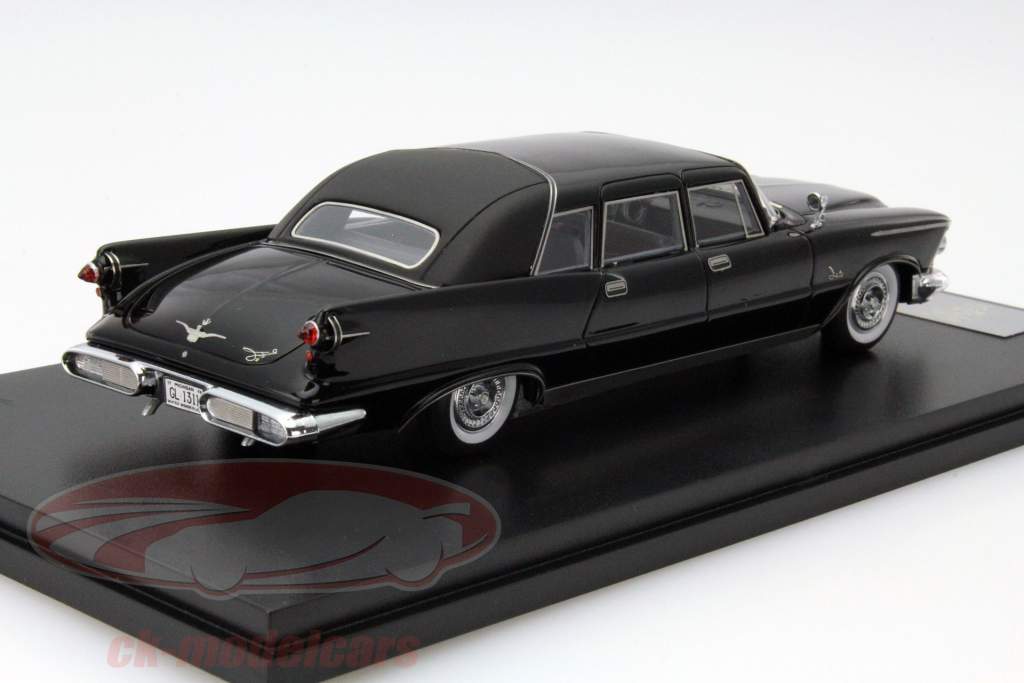 Crown Imperial Limousine by Ghia Año 1958 negro 1:43 GLM