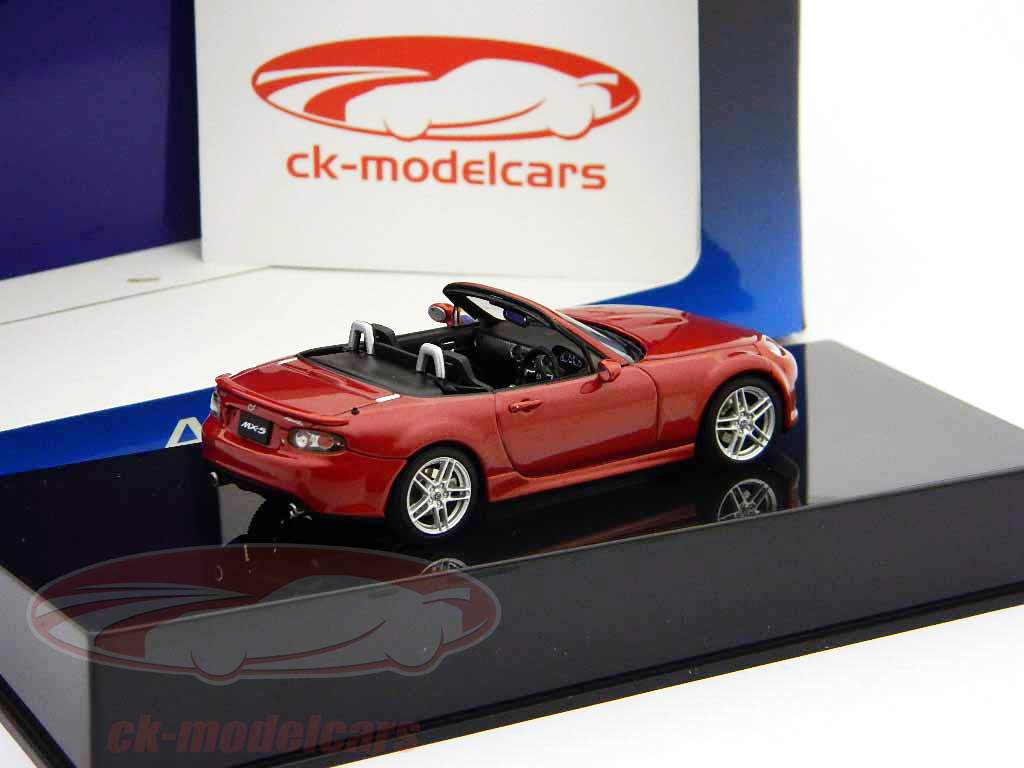 Mazda MX-5 Cabriolet Tuned Version red metallic 1:43 AutoArt