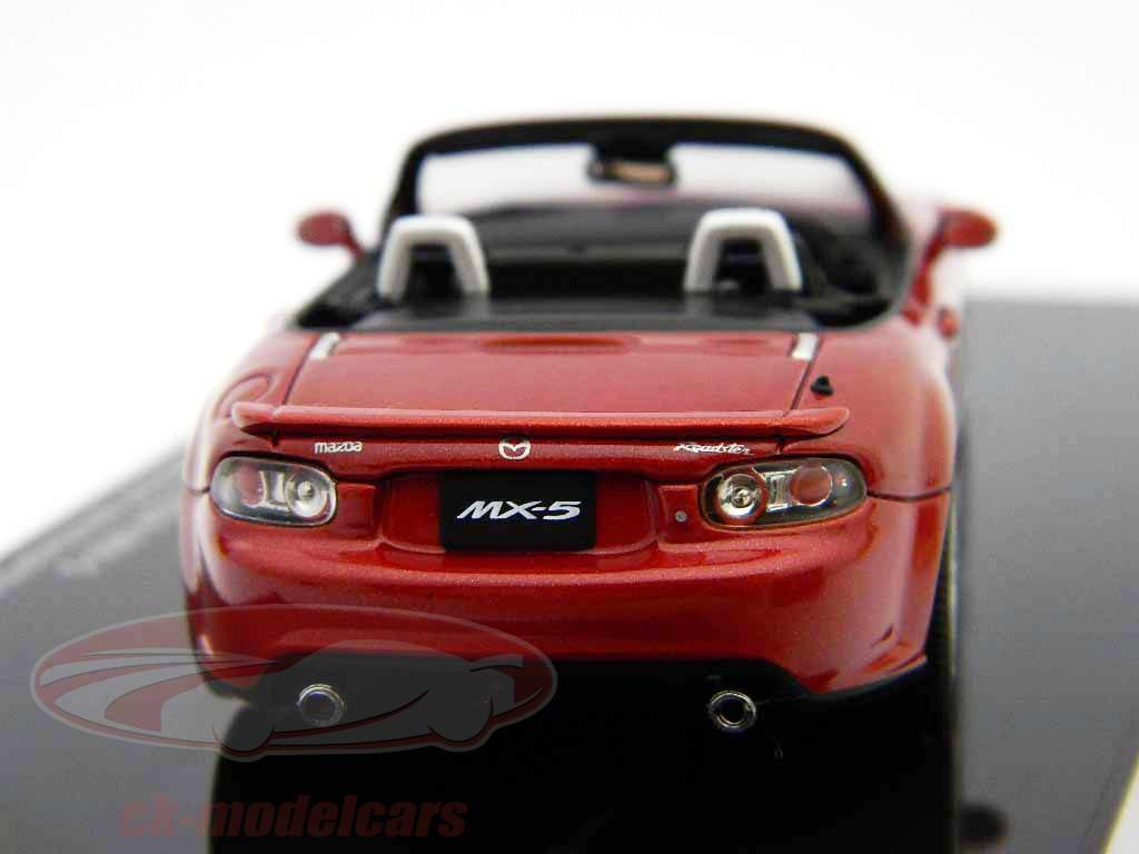Mazda MX-5 Cabriolet Tuned Version red metallic 1:43 AutoArt