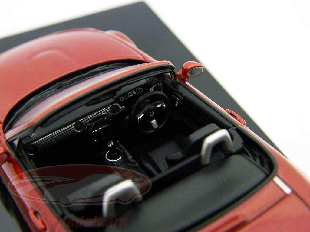 Mazda MX-5 Cabriolet Tuned Version rot / red metallic 1:43 AutoArt