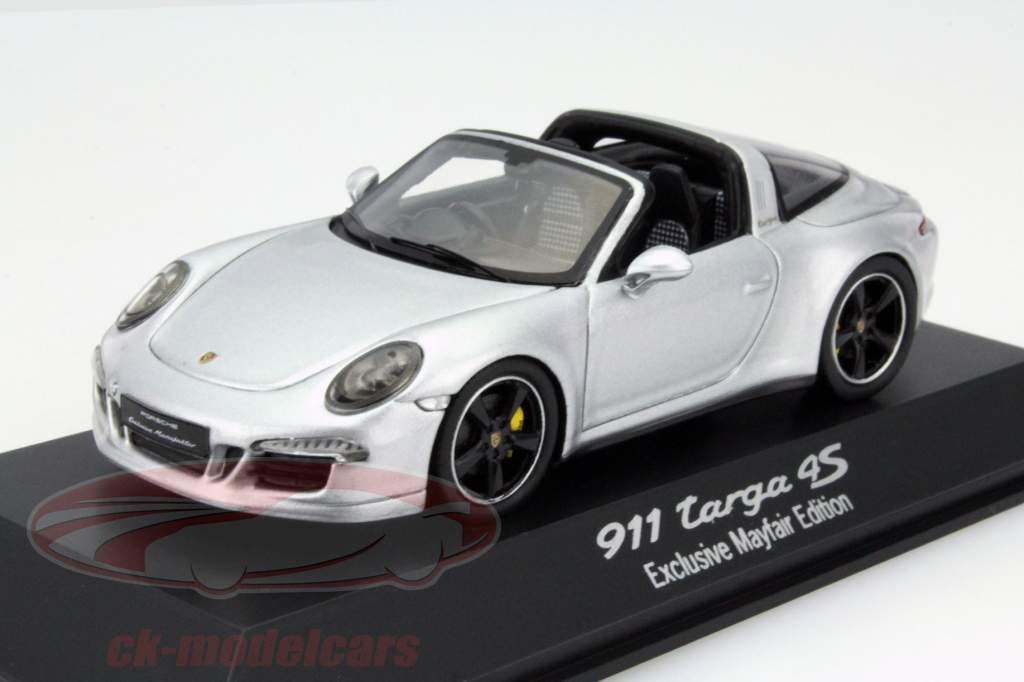 Porsche 911 Targa 4S silber 1:43 Spark