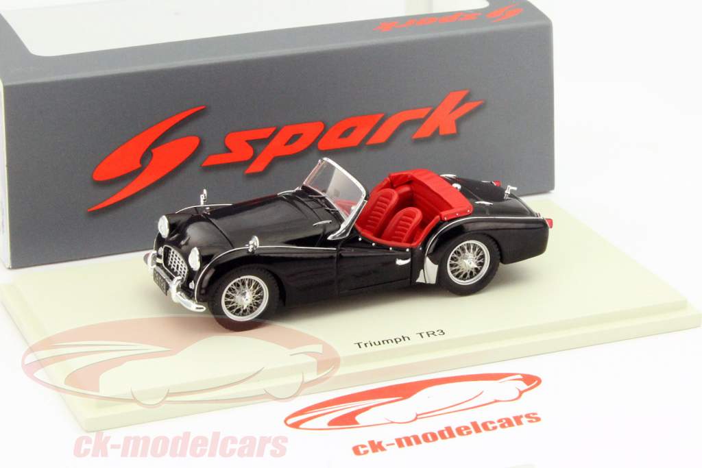 Triumph TR3 新年 1956 黑 1:43 Spark