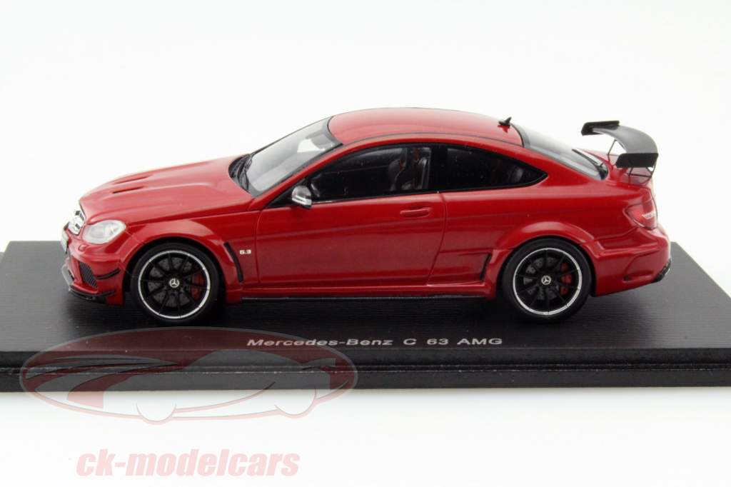 梅赛德斯 - 奔驰 C 63 AMG 2014年 红色 1:43 Spark