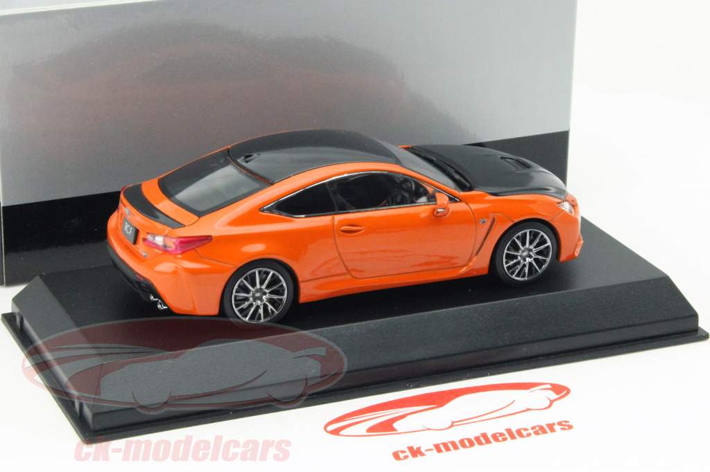 Lexus RC F 新年 2014 橙 / 黑 1:43 Kyosho