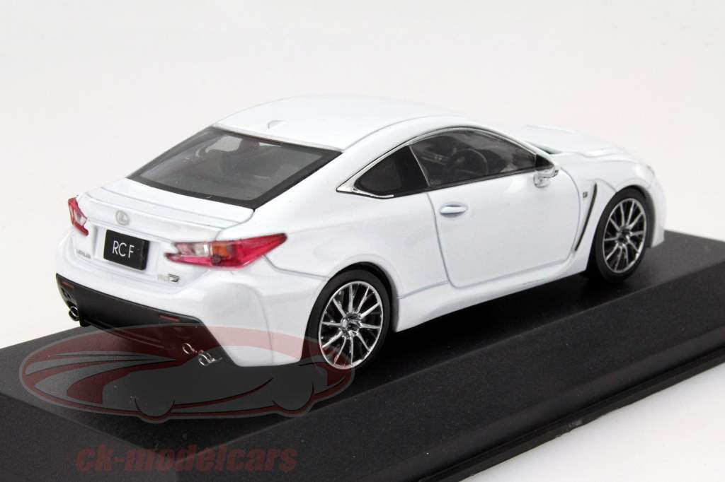 Lexus RC F Год 2014 белый 1:43 Kyosho