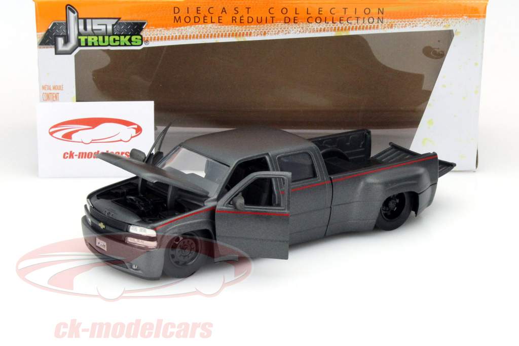 Jadatoys 1:24 Chevrolet Silverado Dooley Year 1999 dark gray