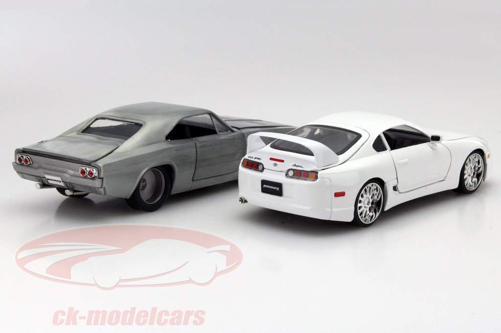 2-Car Régler Dom's Dodge Charger R/T et Brian's Toyota Supra argenterie / blanc 1:24 Jada Toys