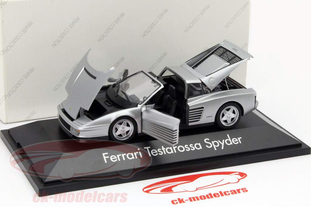 Ferrari Testarossa Spyder argenterie 1:43 Herpa
