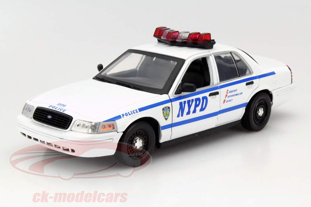 Ford Crown Victoria Police Interceptor Año 2001 1:18 Greenlight