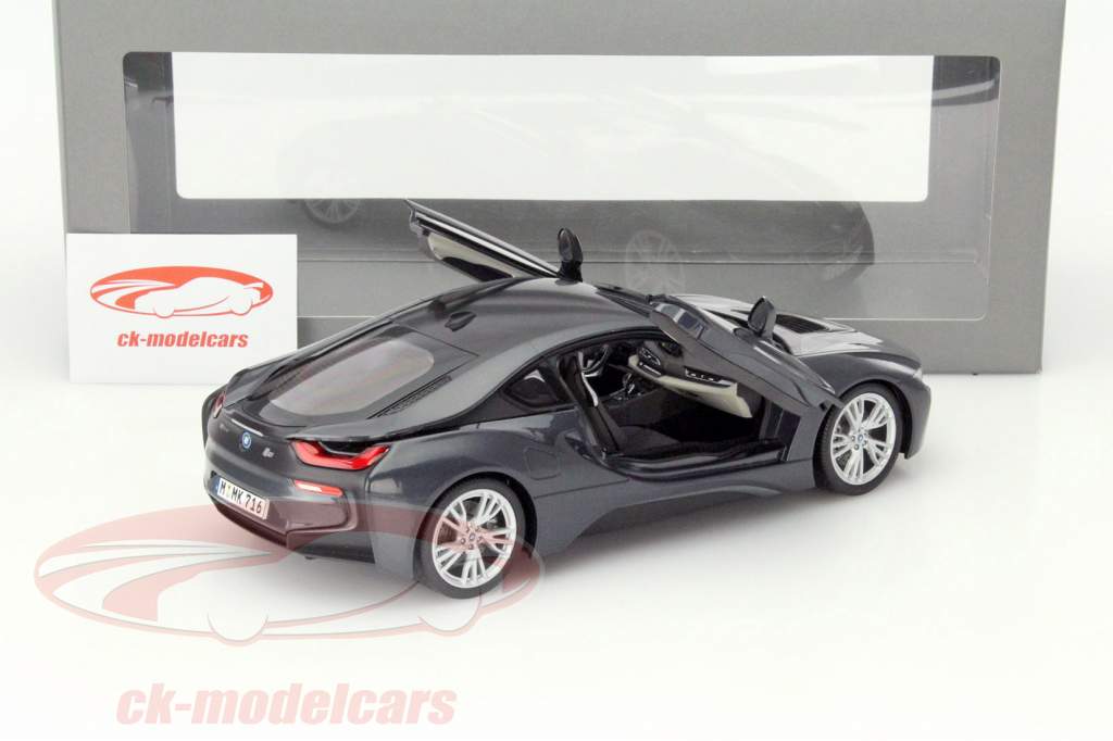 宝马  i8  2013年  灰 / 亚光蓝色 1:18 ParagonModels