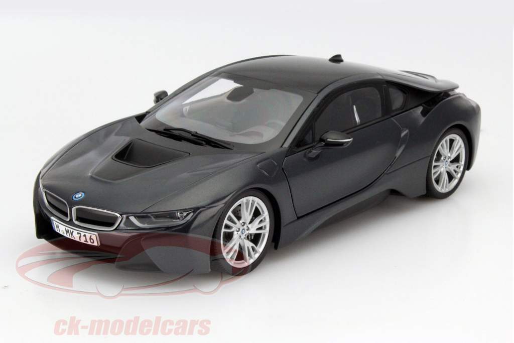 宝马  i8  2013年  灰 / 亚光蓝色 1:18 ParagonModels
