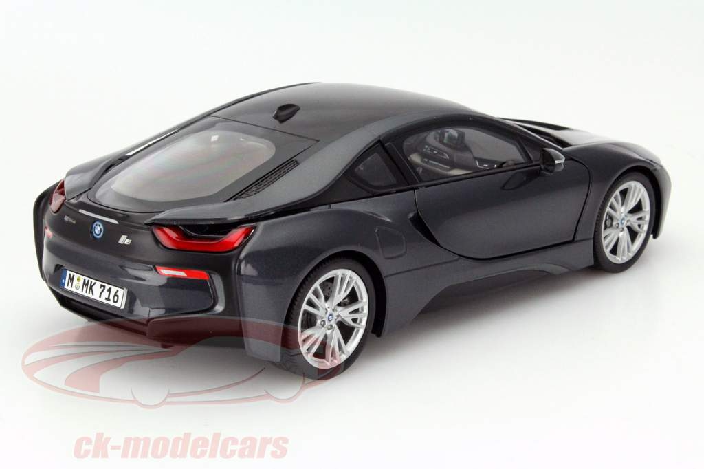 宝马  i8  2013年  灰 / 亚光蓝色 1:18 ParagonModels