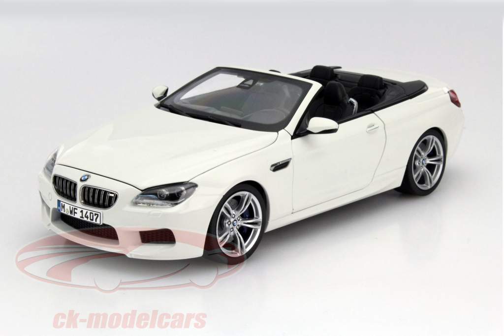 BMW M6 (F12) Convertible イヤー 2012 ホワイト 1:18 ParagonModels