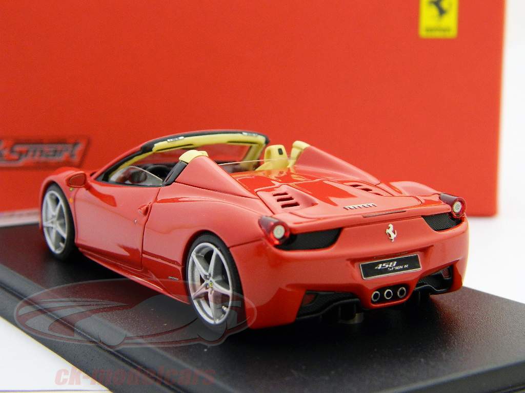 フェラーリ458イタリアスパイダーロッソコルサ1：43ルックスマート