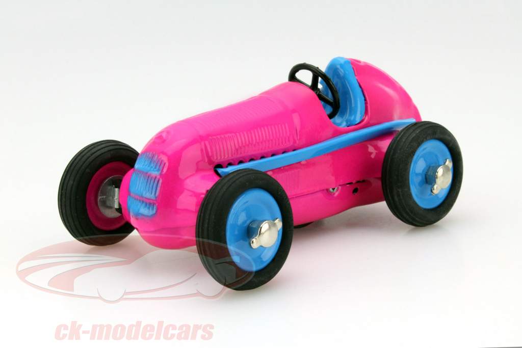 Pop Art Edition Studio I rosa 1:24 Schuco