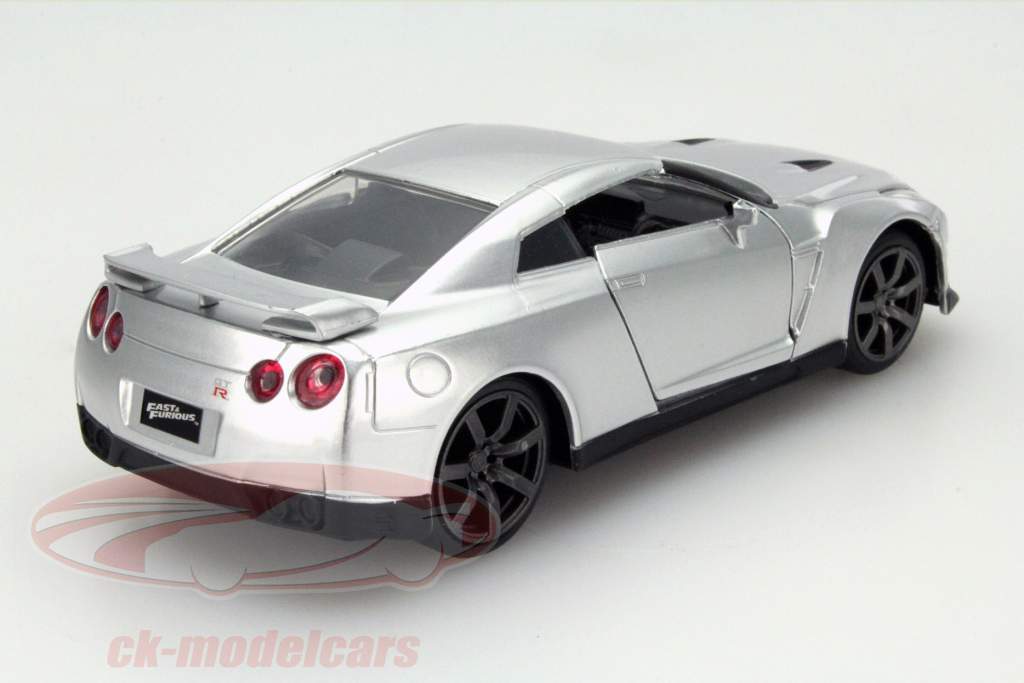 Brian's Nissan GT-R (R35) Fast and Furious prata 1:32 Jada Toys