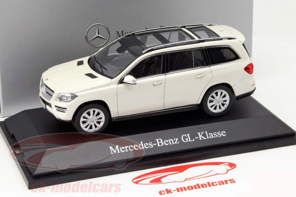 梅赛德斯 - 奔驰GL级钻石白/钻石白NOREV 1:43