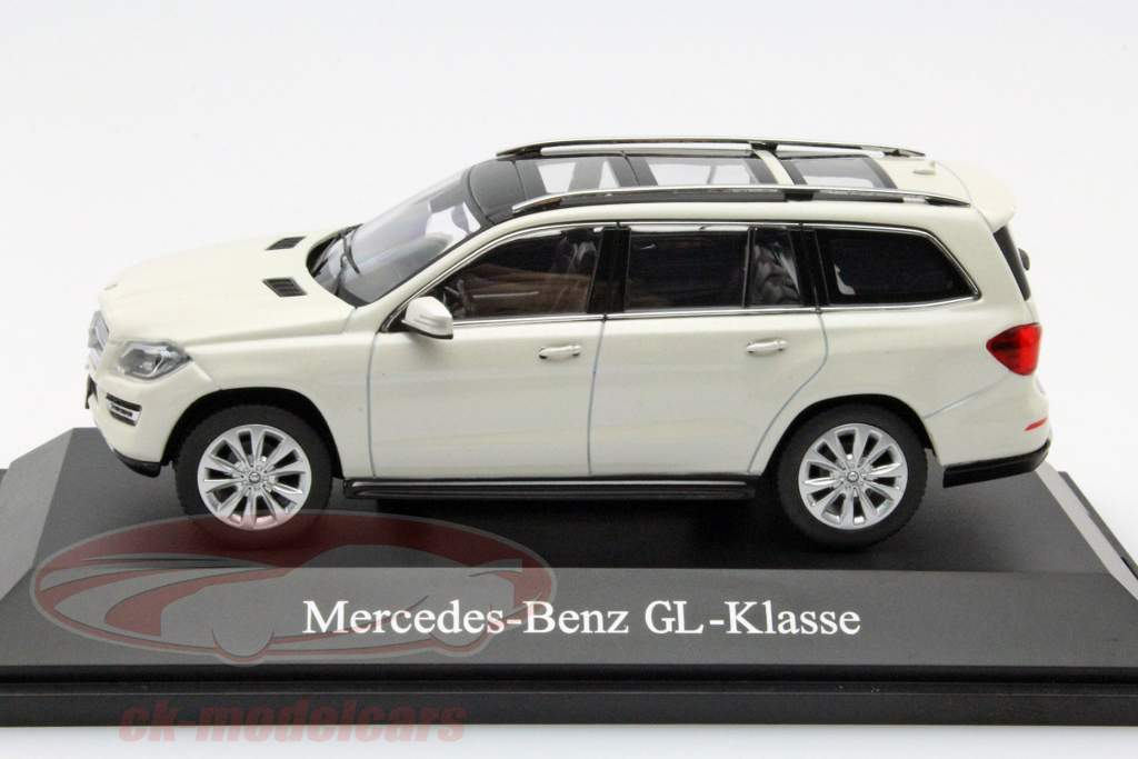 梅赛德斯 - 奔驰GL级钻石白/钻石白NOREV 1:43
