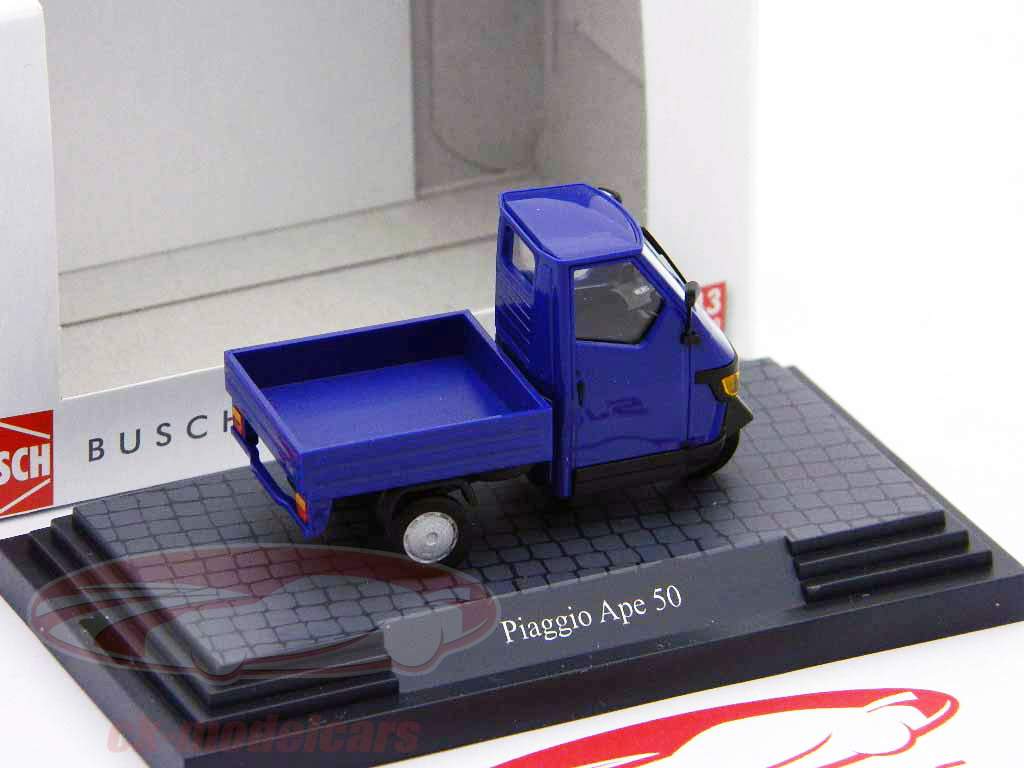 Piaggio Ape 50 dunkelblau / darkblue 1:43 Busch