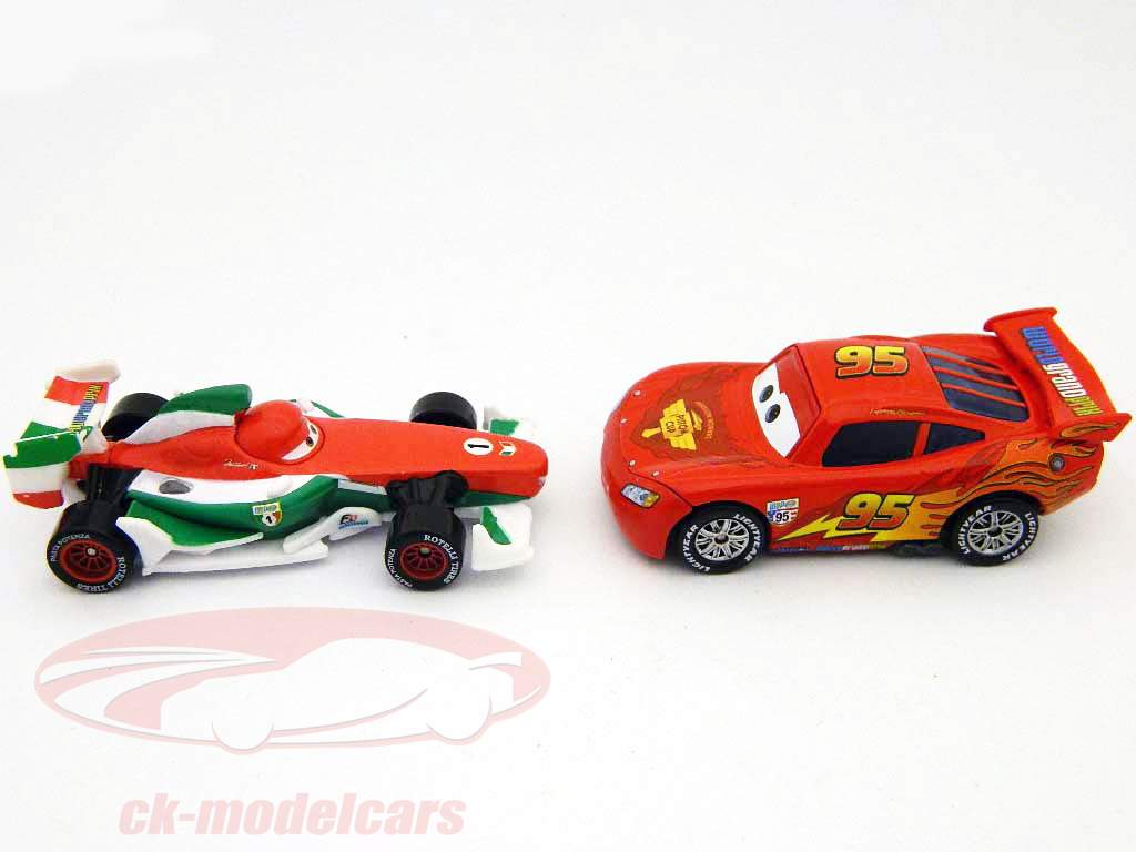 Disney Pixar Carros 2 Set com Relâmpago McQueen e Francesco Bernoulli 1:43 Mattel