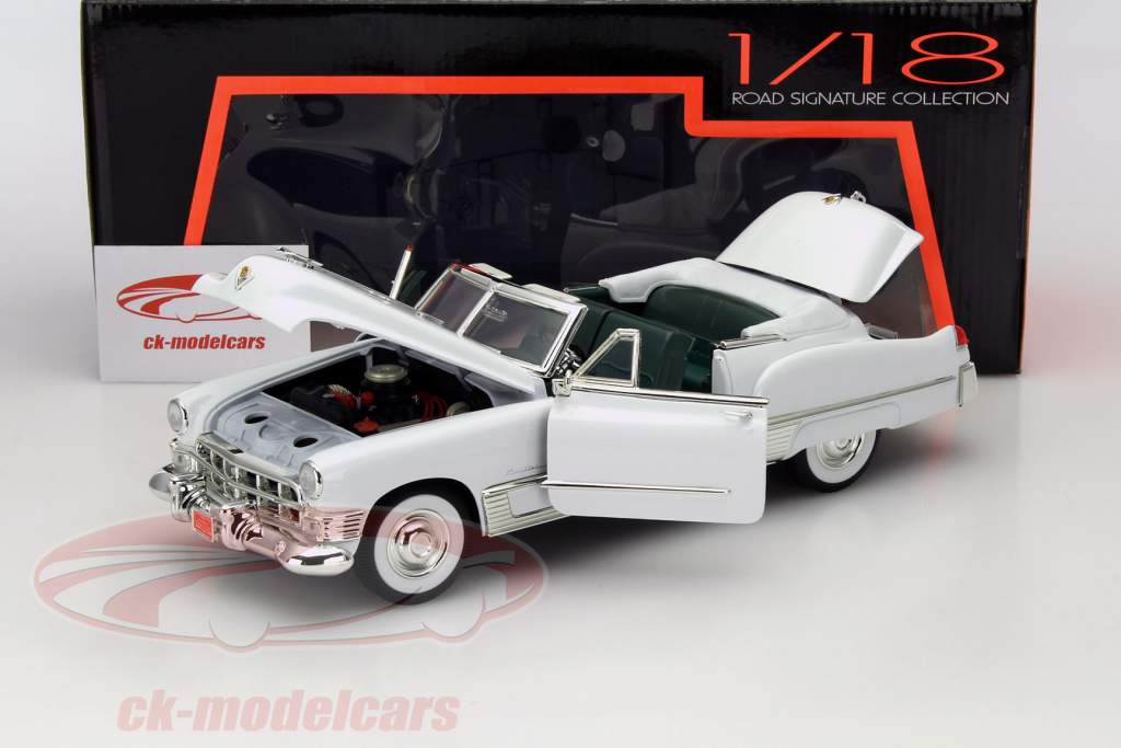 Lucky DieCast 1:18 Cadillac Coupe de Ville Year 1949 white