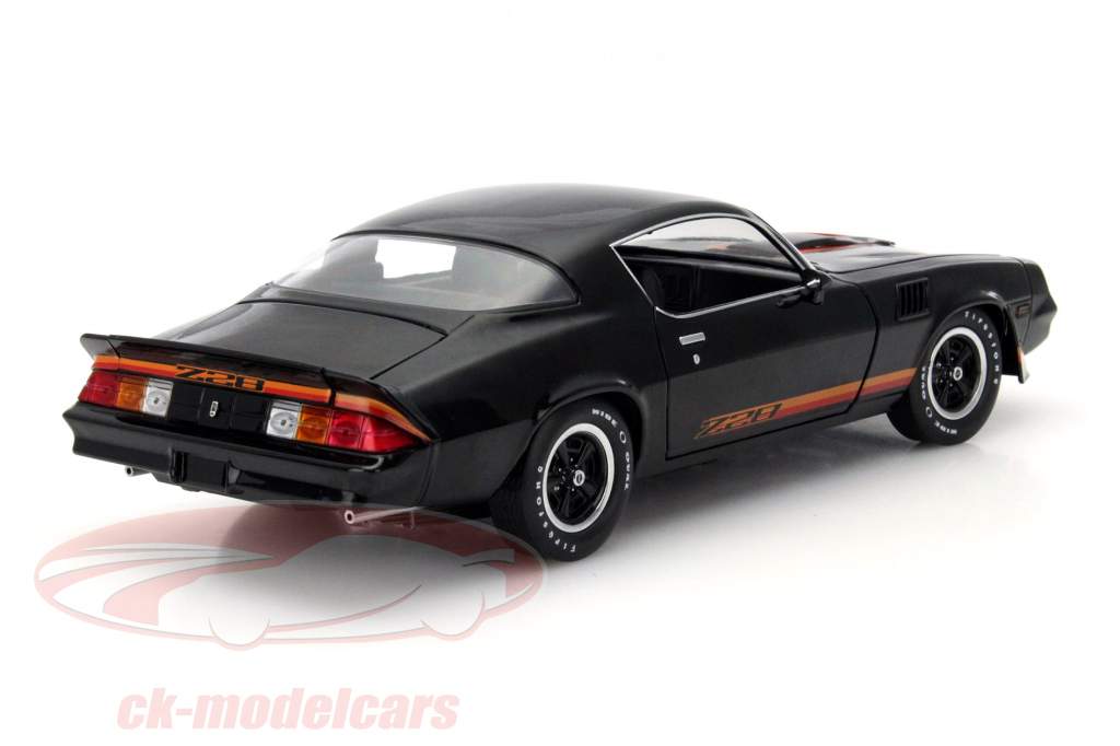 Greenlight 1:18 Chevrolet Camaro Z28 Year 1979 black 12905