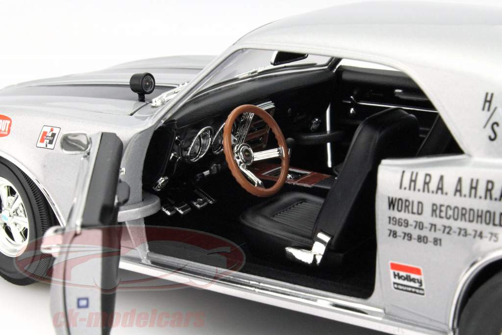 Chevrolet Camaro Drag Quicksilver año 1968 plata 1:18 GMP