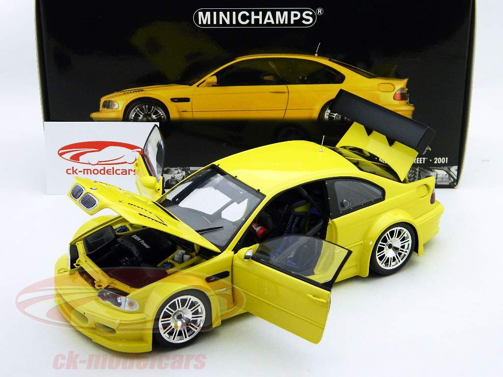 ミニチャンプス 100012101 1/18 BMW M3 GTR STREET 2001 レッド