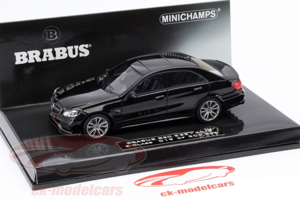 Brabus 850 (E63) E-Class год 2015 черный 1:43 Minichamps