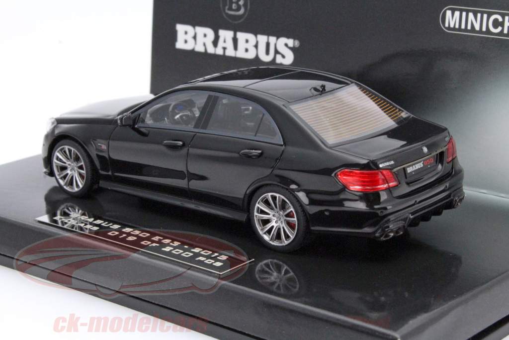 Brabus 850 (E63) E-Class год 2015 черный 1:43 Minichamps