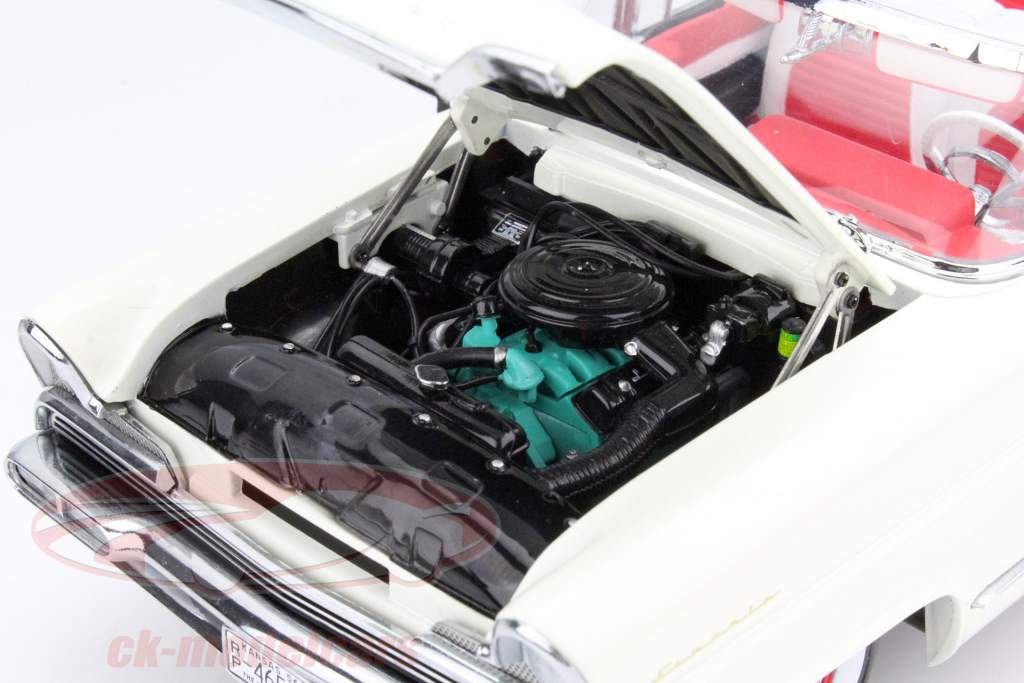 林肯 Premiere 开敞篷车1956年 白色 1:18 太阳星 SunStar