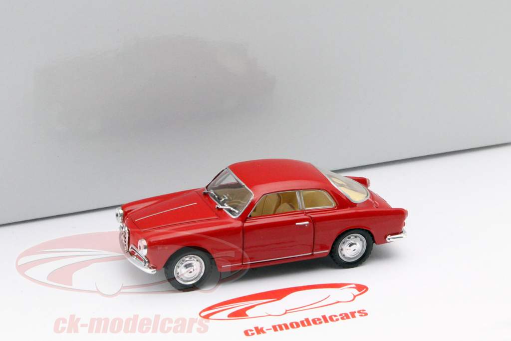 Alfa Romeo Giulietta år 1957 rød 1:43 Solido
