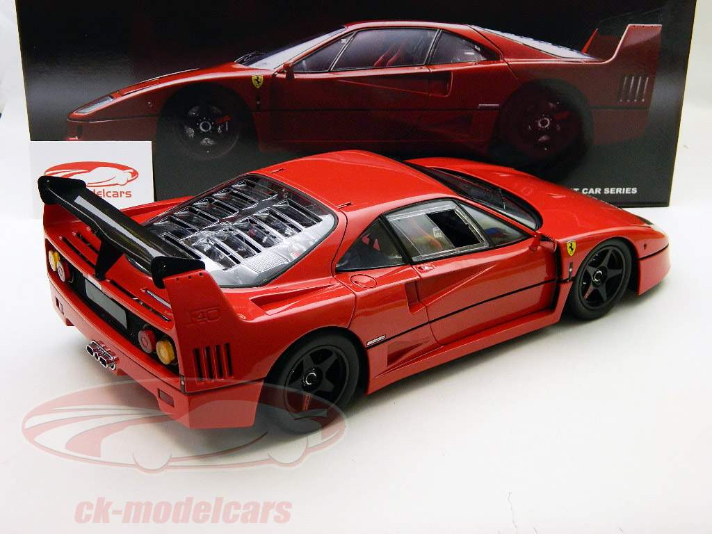 1/18 京商 フェラーリ F40 ライトウェイト アップグレード版 楽天市場】京商 1/18 フェラーリ F40 ライトウェイト バージョン