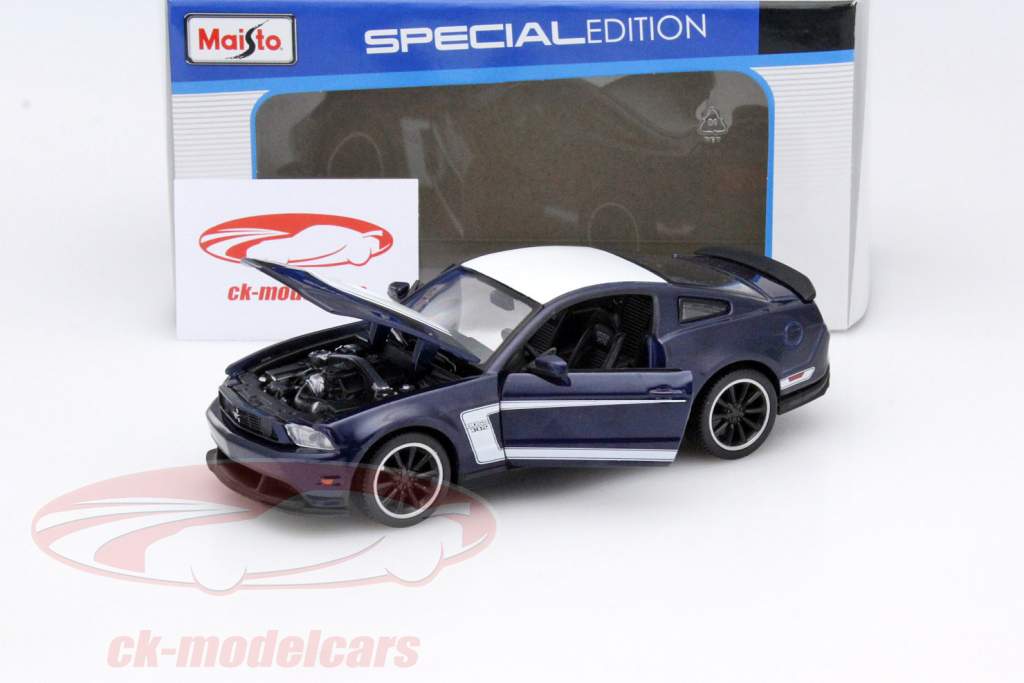 Ford Mustang Boss 302 ブルー / ホワイト 1:24 Maisto