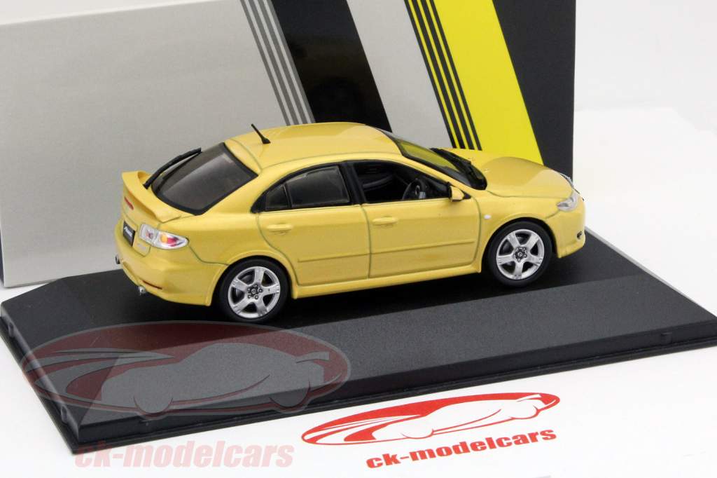 Mazda Atenza anno 2002 giallo 1:43 First43 Models