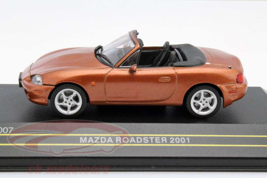 Mazda Roadster год 2001 оранжевый 1:43 First43 Models
