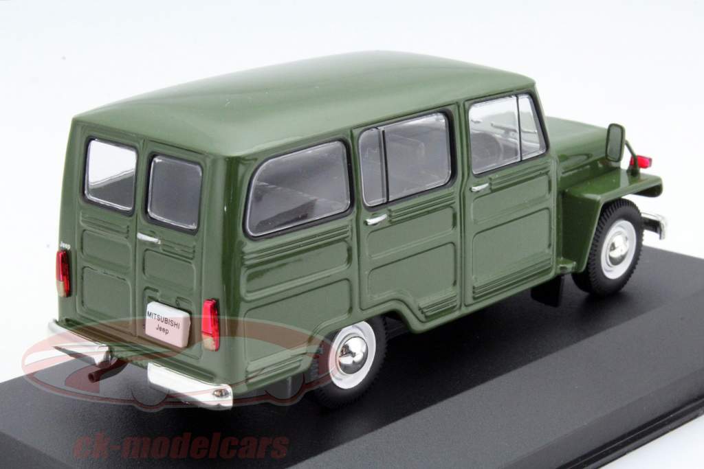 Mitsubishi Jeep J30 jaar 1961 groen 1:43 First43 Models