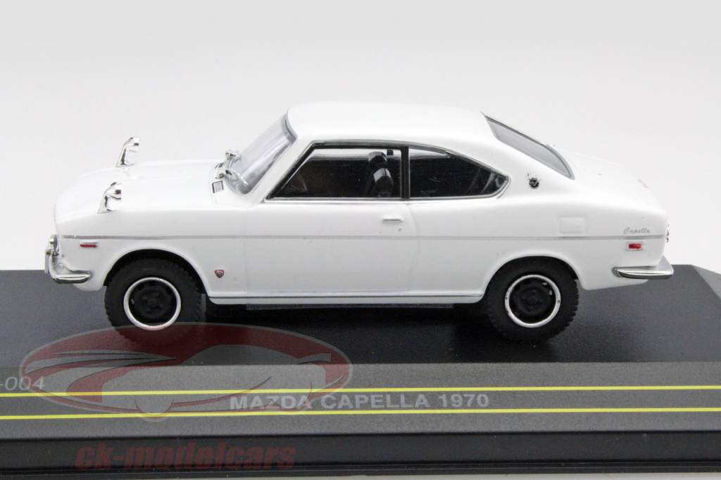 Mazda Capella jaar 1970 wit 1:43 First43 Models