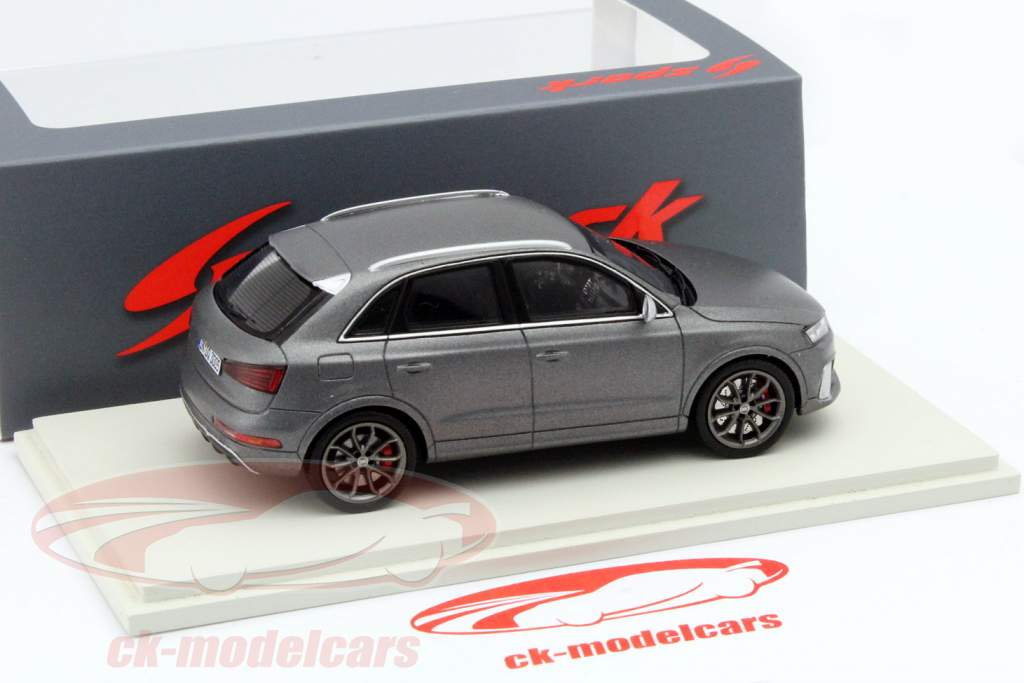 Audi RS Q3 年 2015 平淡 灰色 1:43 Spark