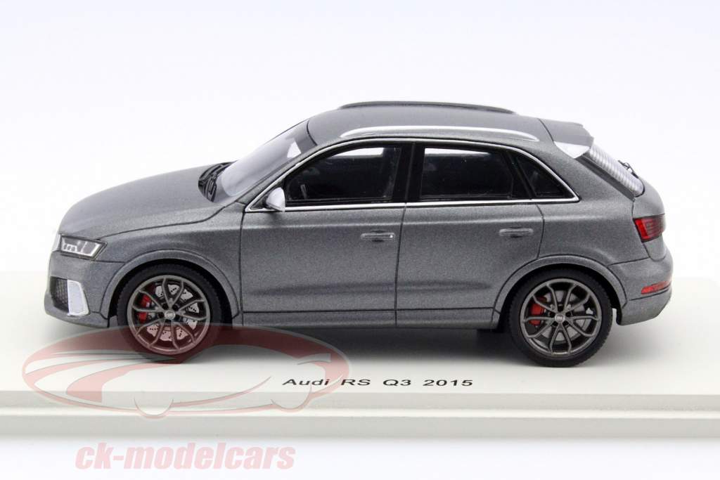 Audi RS Q3 年 2015 平淡 灰色 1:43 Spark