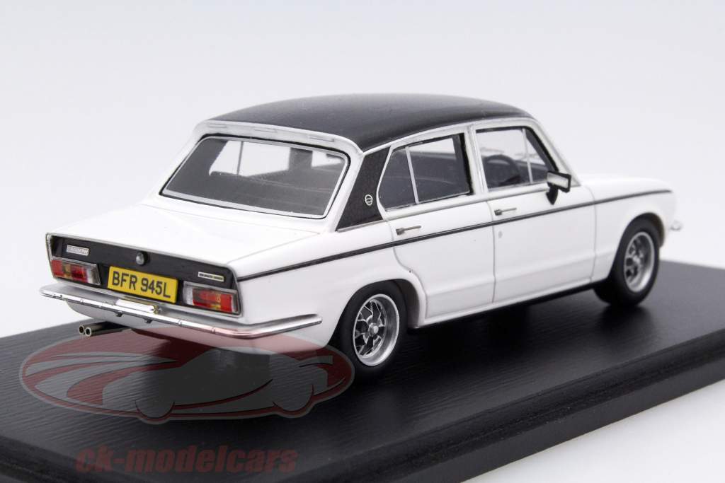 Triumph Dolomite Sprint año 1973 blanco / negro 1:43 Spark